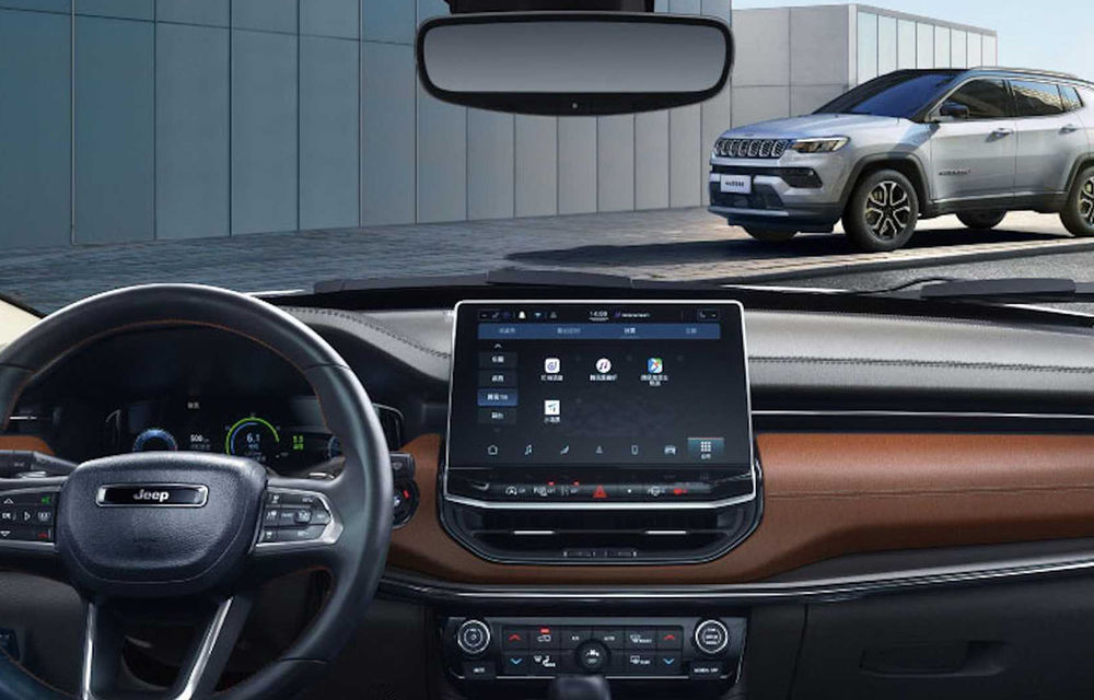 Jeep Compass facelift a fost prezentat în China: mici modificări de design și îmbunătățiri pentru interior - Poza 2