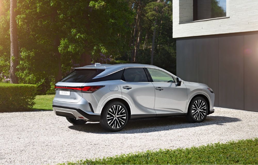 Noul Lexus RX. Design nou și motoare electrificate, inclusiv un hibrid cu încărcare la priză - Poza 4