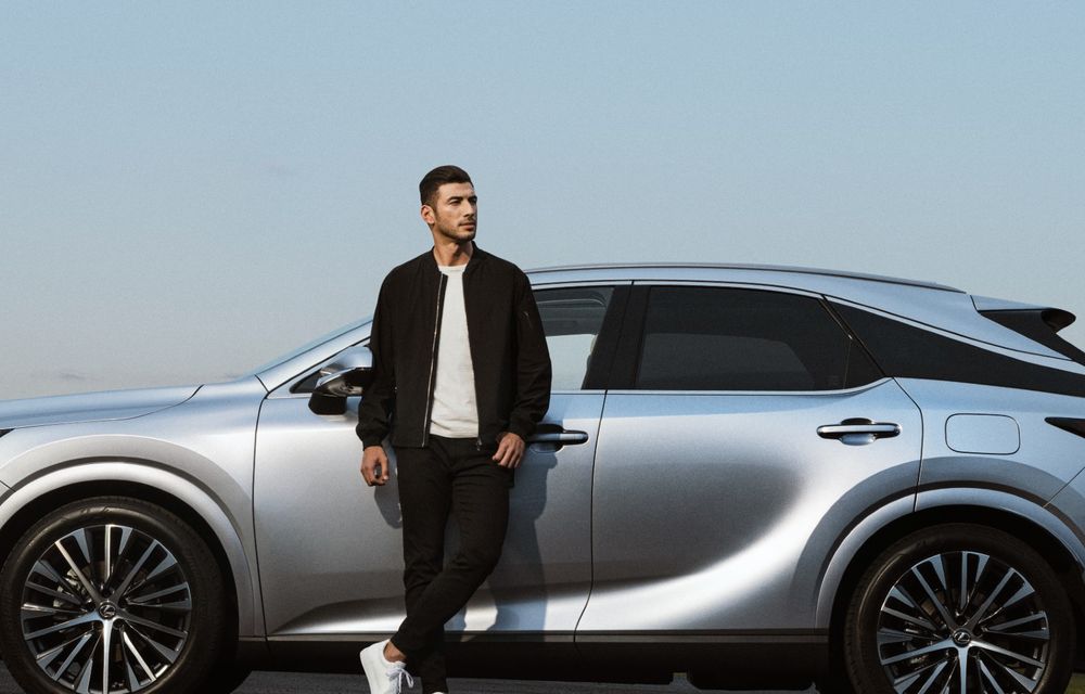 Noul Lexus RX. Design nou și motoare electrificate, inclusiv un hibrid cu încărcare la priză - Poza 62