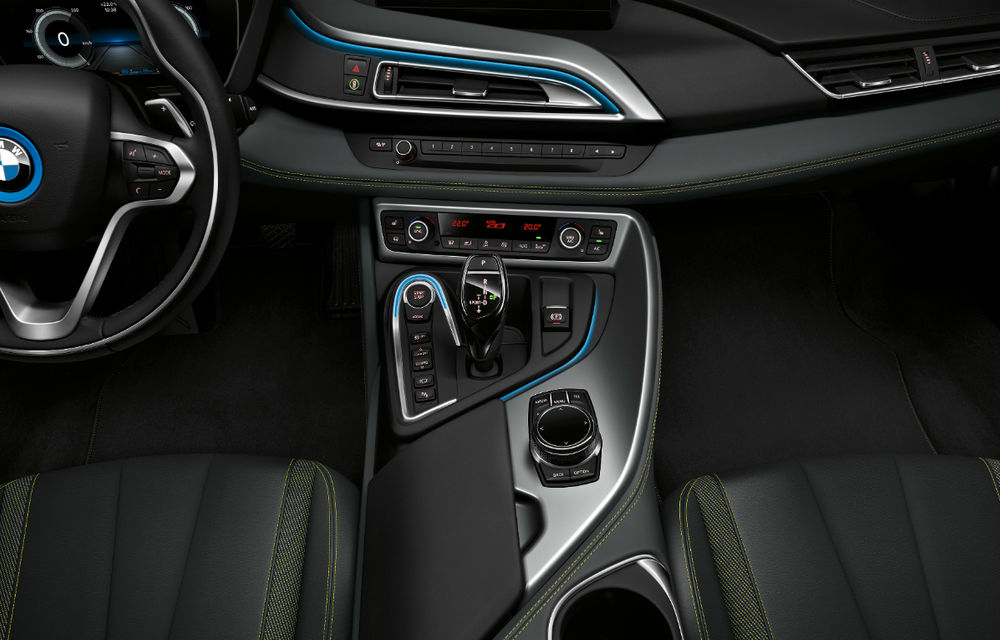 BMW i8 costă 126.000 euro în Germania - Poza 21