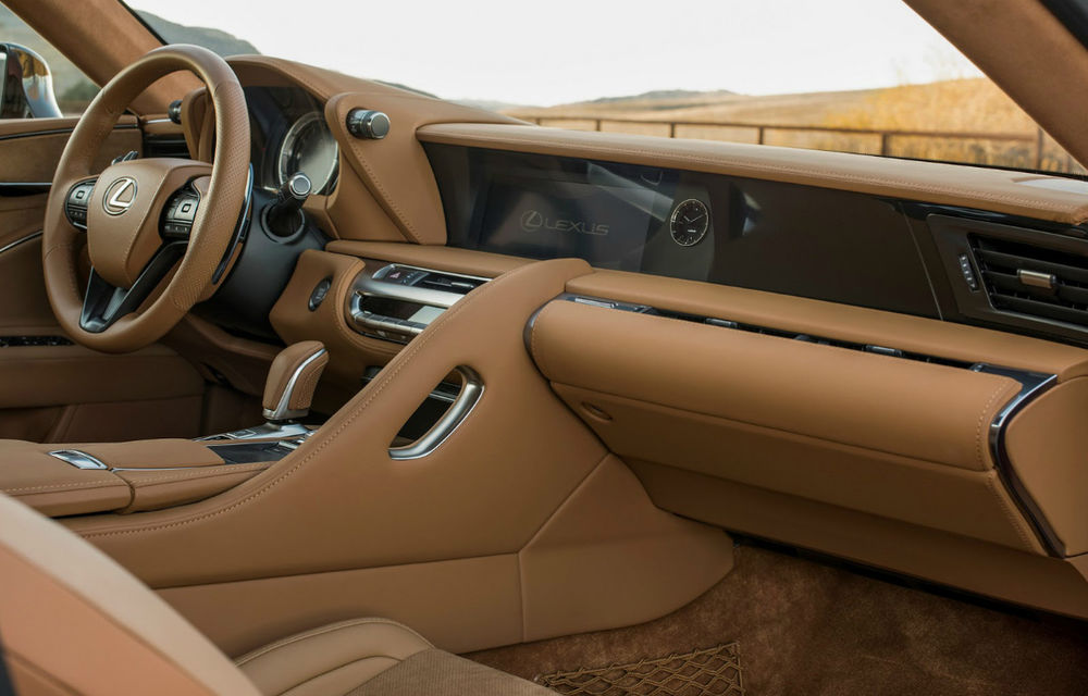 Ce visează oare designerii japonezi? Noul Lexus LC500 arată ca un concept și este o sportivă cu transmisie automată cu 10 trepte - Poza 2